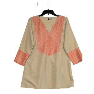 Beige Tunic Top With Coral Lace Accents Medium Manhattan Blues
